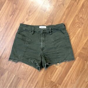 Army green Dear John shorts size 29